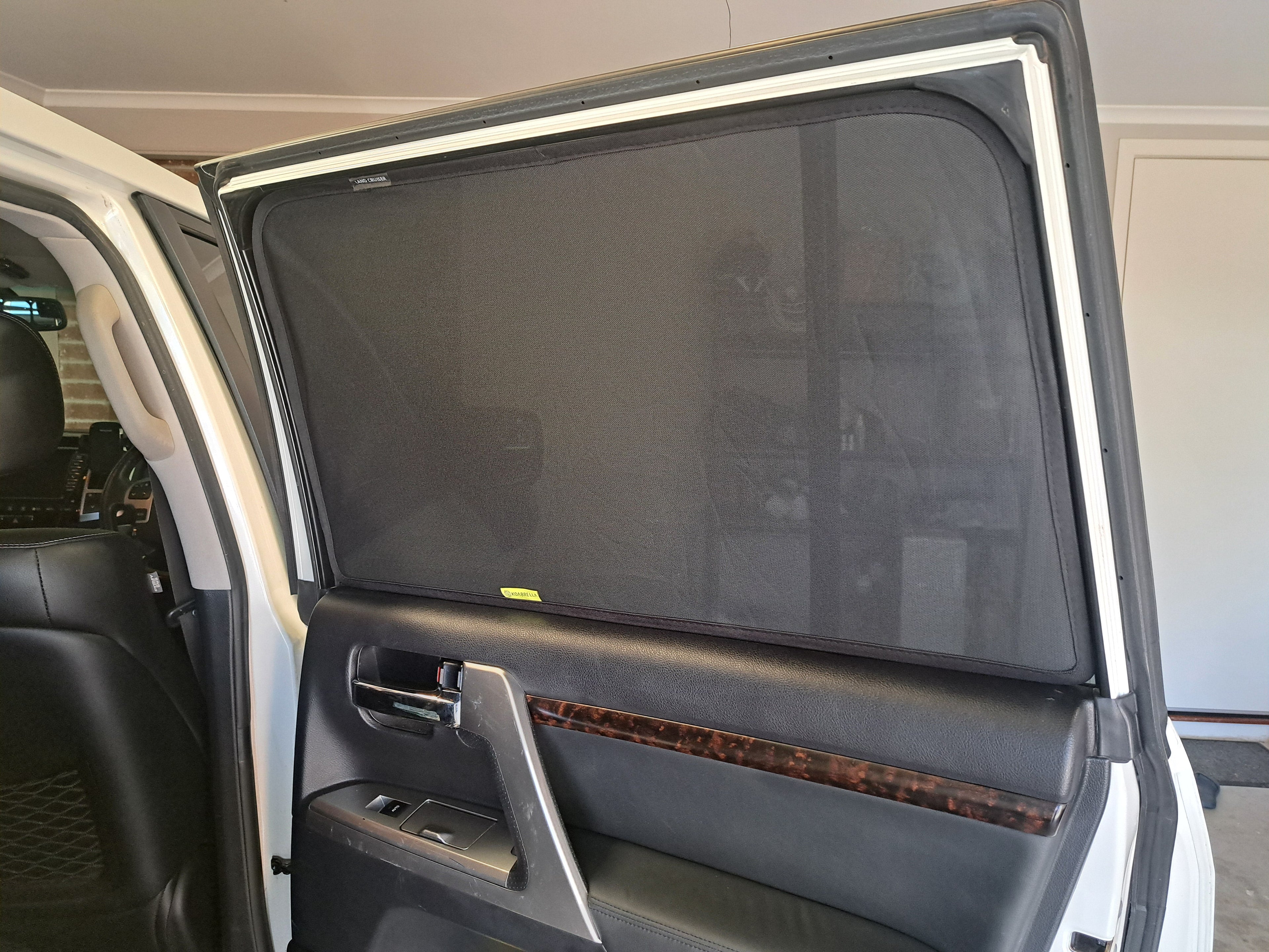 Car Window Sun Shades UVE 87% for Toyota LandCruiser 200 Series (2007-2021)