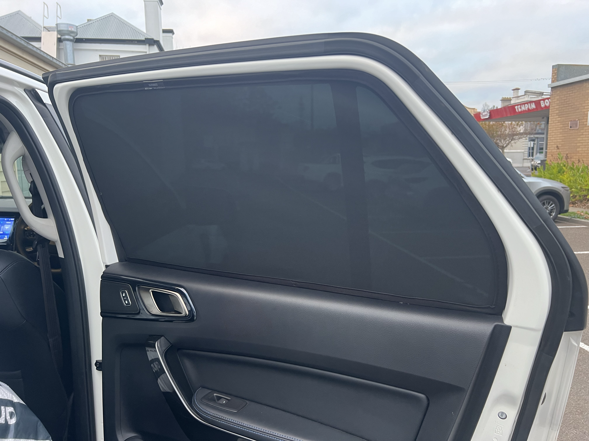 Car Window Sun Shades UVE 87% for Ford Everest (2015-2022)